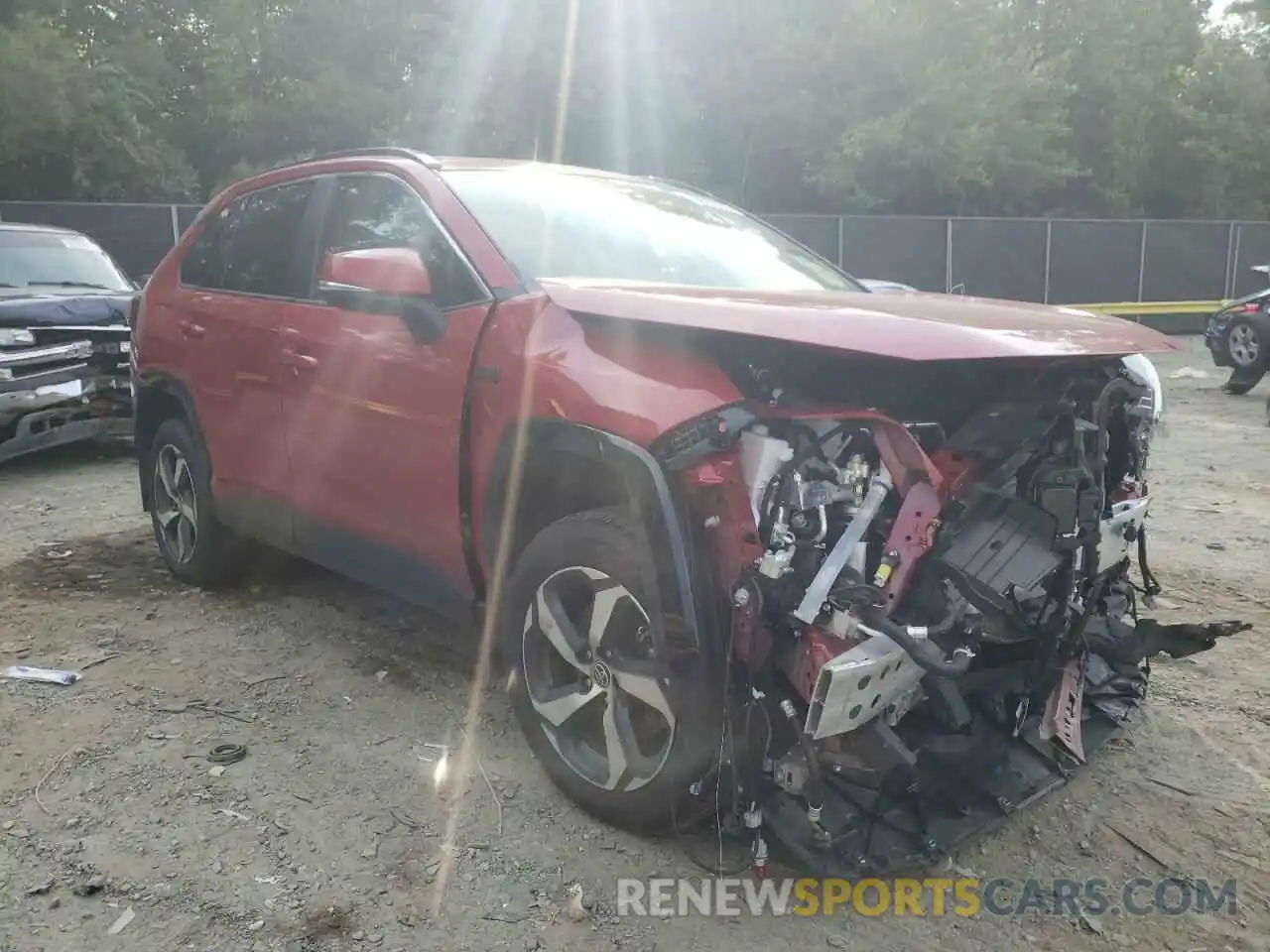 1 Photograph of a damaged car JTMCB3FV8MD069707 TOYOTA RAV4 2021