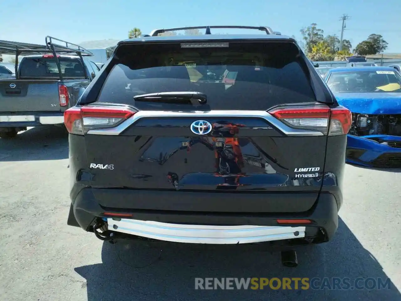 9 Photograph of a damaged car JTMD6RFV0MD043288 TOYOTA RAV4 2021