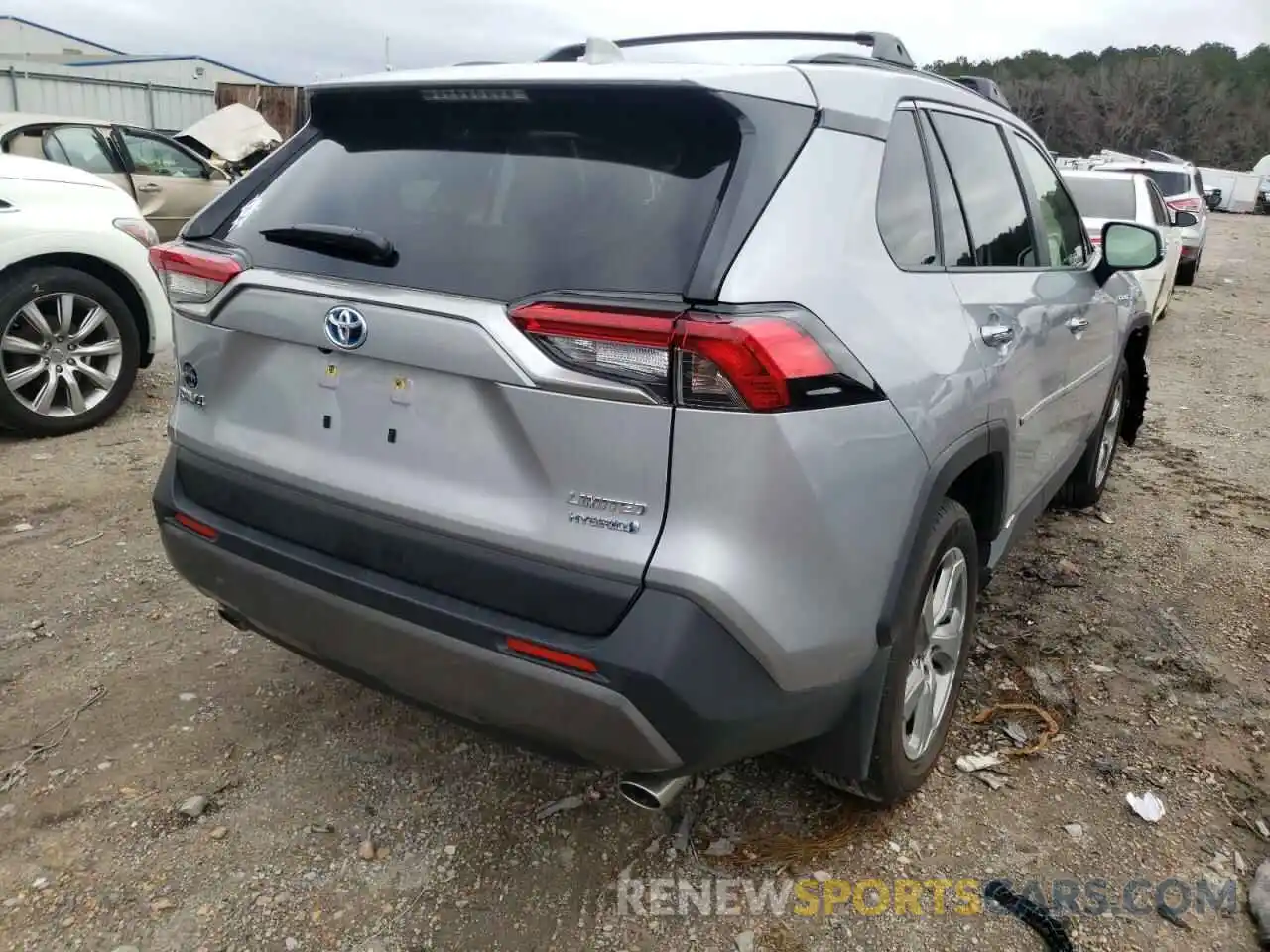 4 Photograph of a damaged car JTMD6RFV3MD034908 TOYOTA RAV4 2021