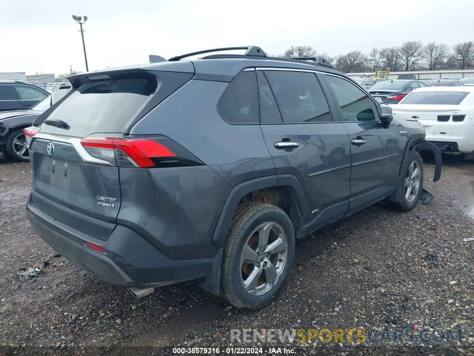 4 Photograph of a damaged car JTMD6RFV4MD514875 TOYOTA RAV4 2021