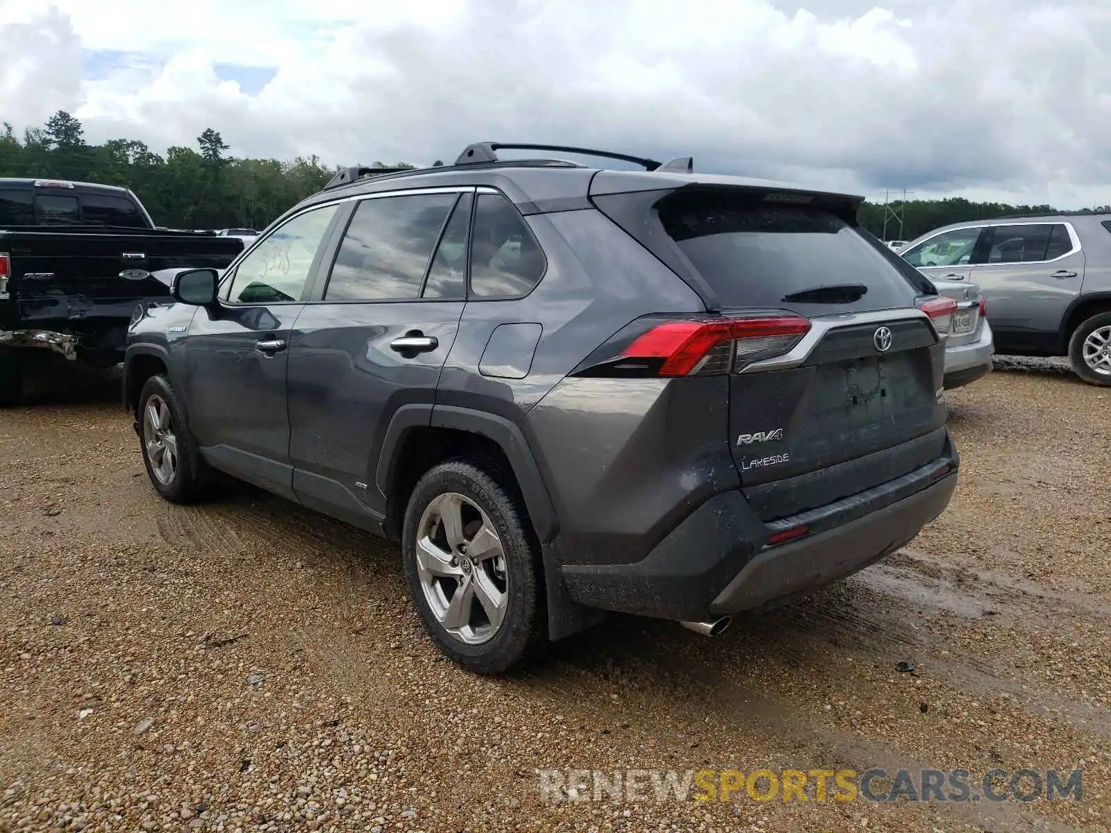 3 Photograph of a damaged car JTMD6RFV5MD020587 TOYOTA RAV4 2021