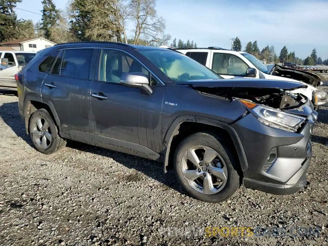 4 Photograph of a damaged car JTMD6RFV7MD021210 TOYOTA RAV4 2021