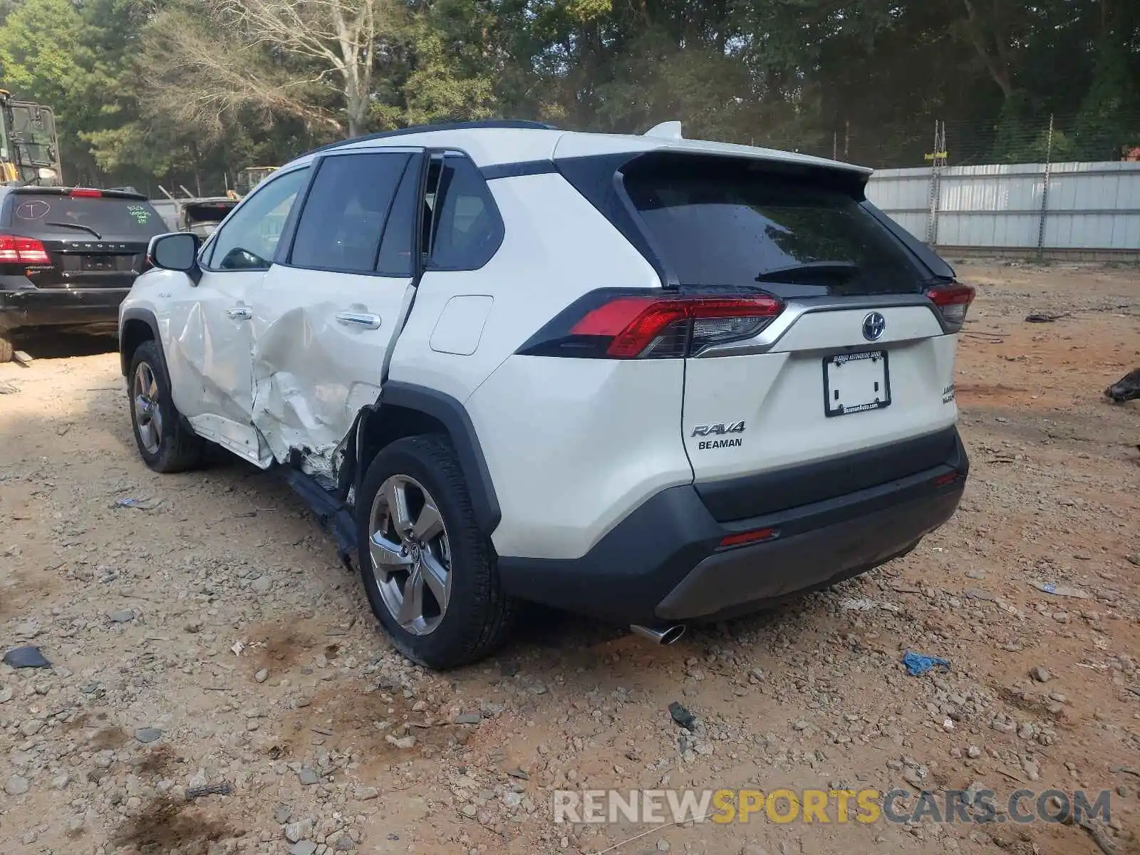 3 Photograph of a damaged car JTMD6RFV9MD024738 TOYOTA RAV4 2021