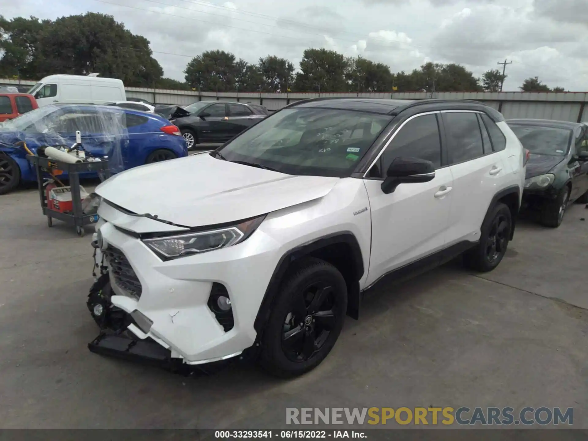 2 Photograph of a damaged car JTME6RFV0MD515753 TOYOTA RAV4 2021