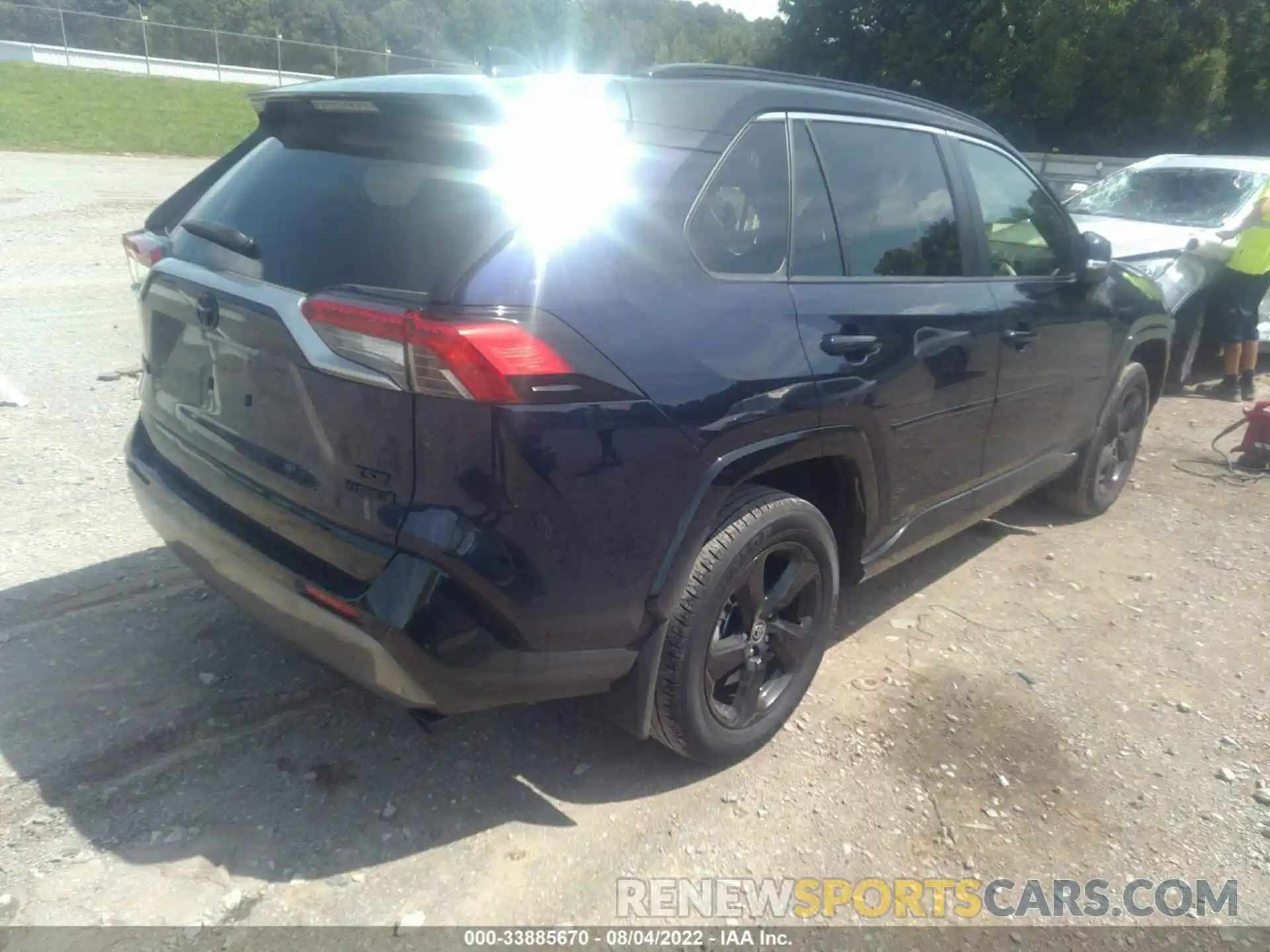 4 Photograph of a damaged car JTME6RFV3MJ006564 TOYOTA RAV4 2021