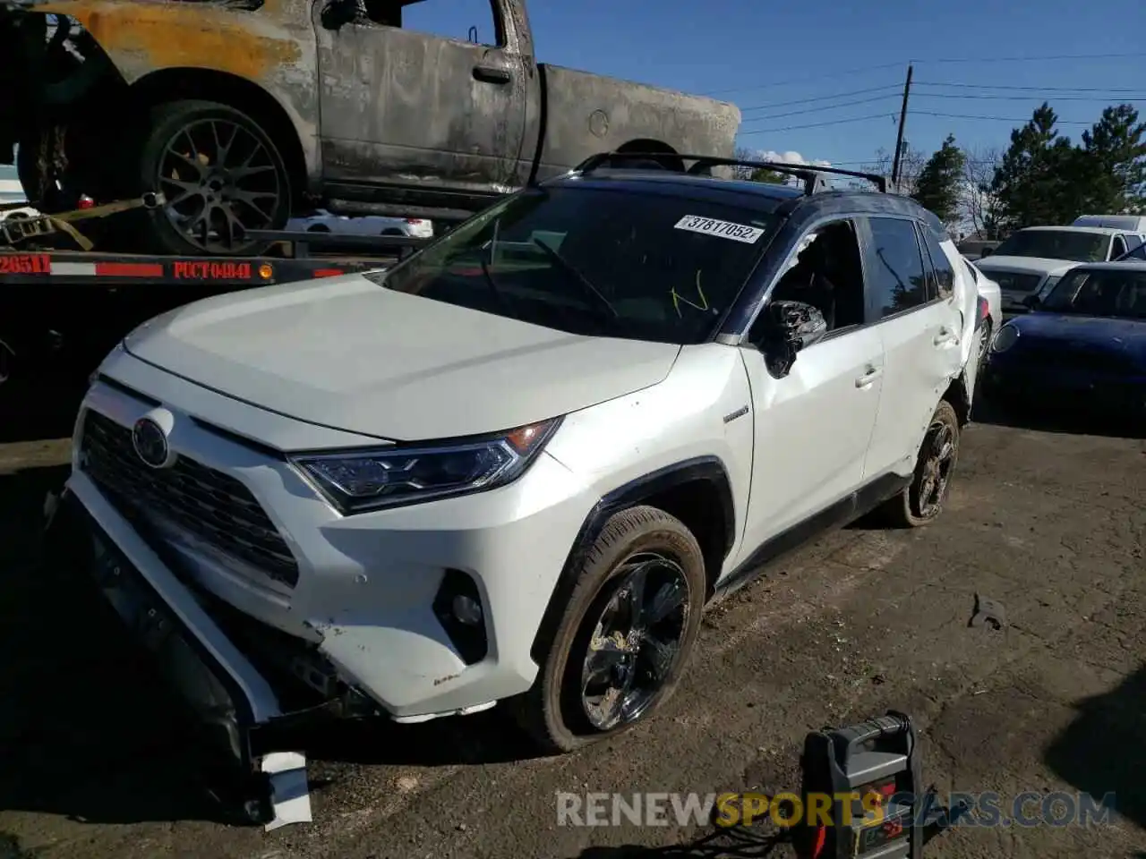 2 Photograph of a damaged car JTME6RFV5MD512833 TOYOTA RAV4 2021