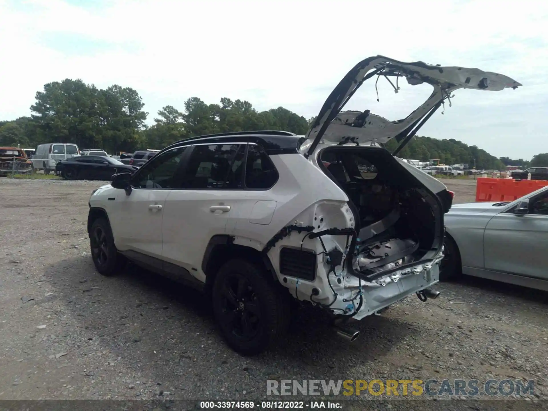 3 Photograph of a damaged car JTME6RFV7MD516365 TOYOTA RAV4 2021