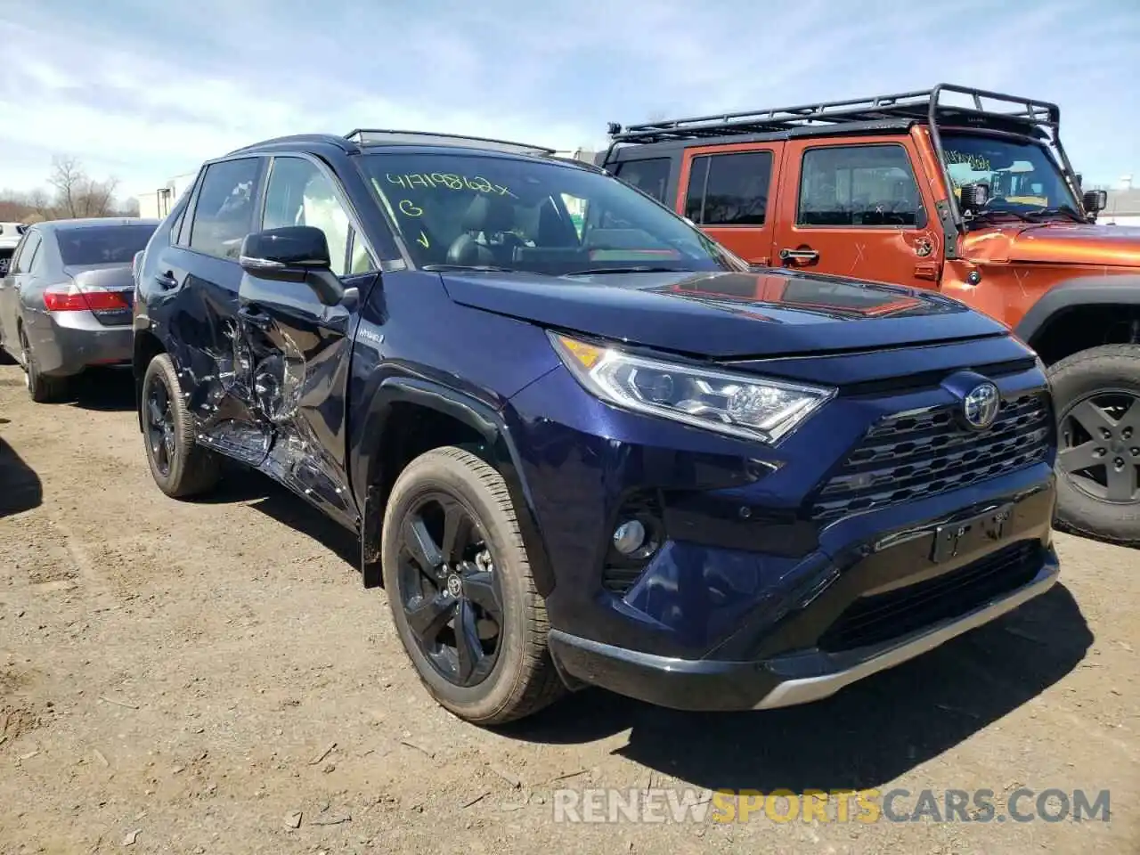 1 Photograph of a damaged car JTME6RFVXMD511631 TOYOTA RAV4 2021