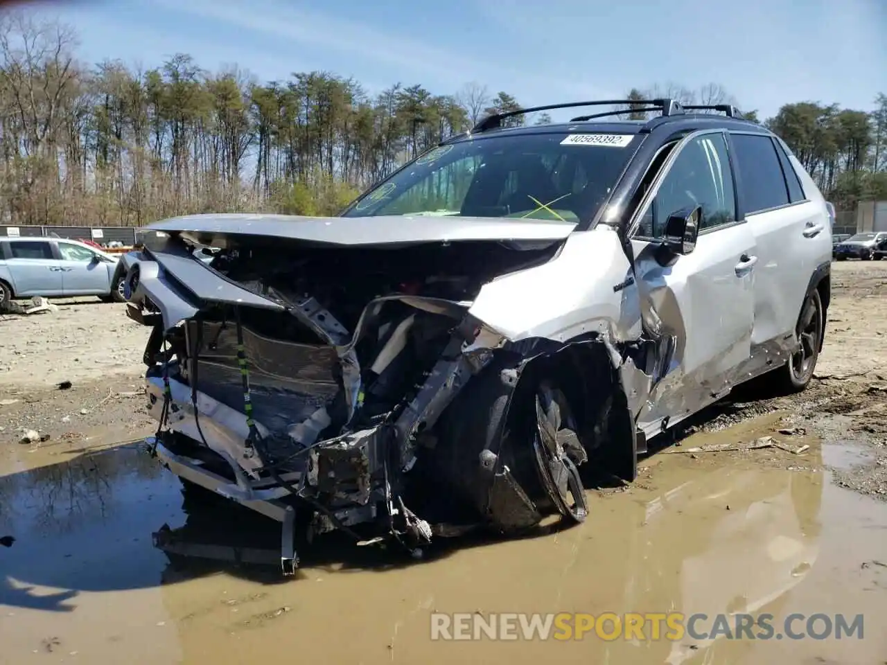 2 Photograph of a damaged car JTME6RFVXMJ011602 TOYOTA RAV4 2021