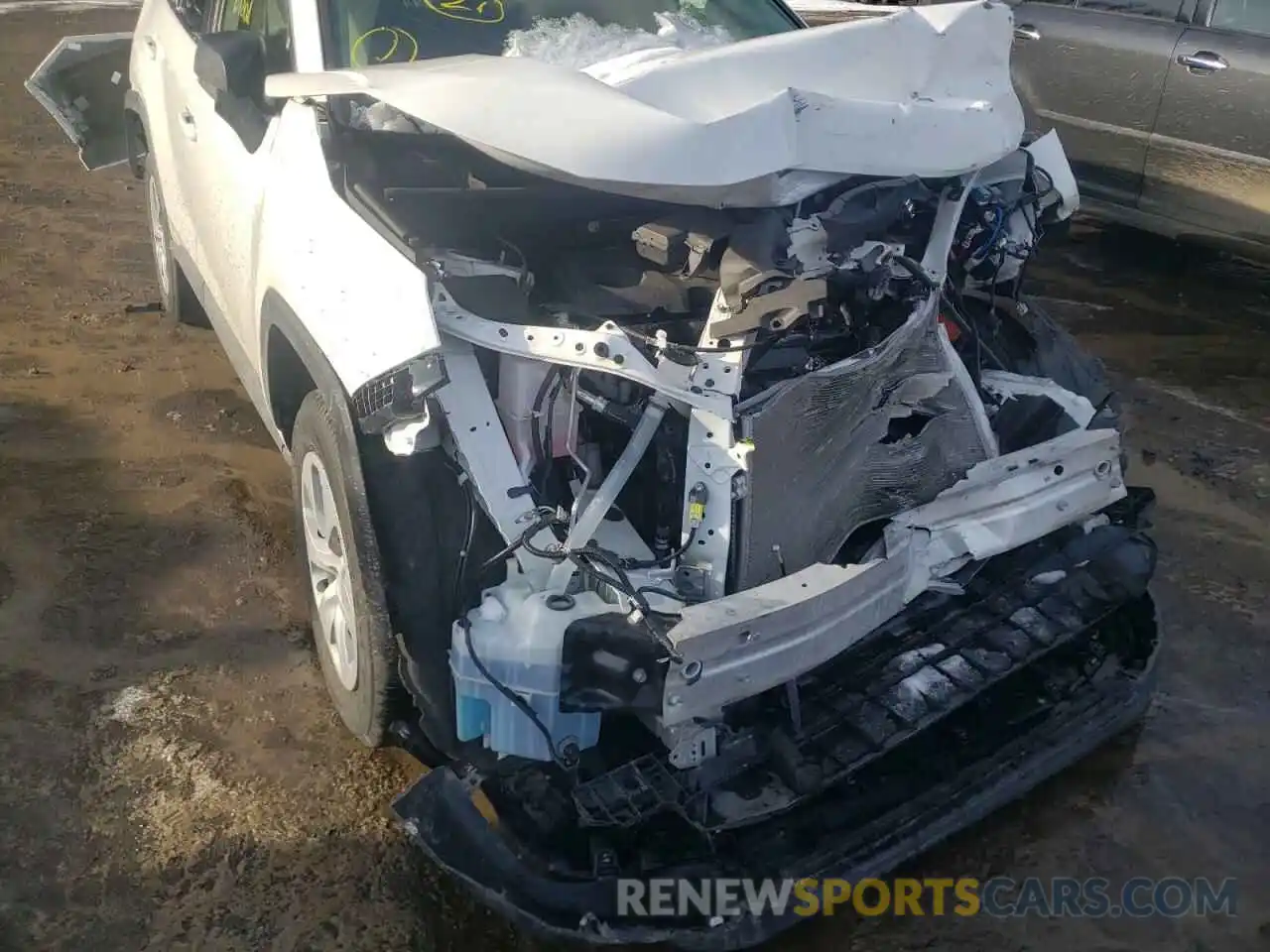 9 Photograph of a damaged car JTMF1RFV9MD069640 TOYOTA RAV4 2021