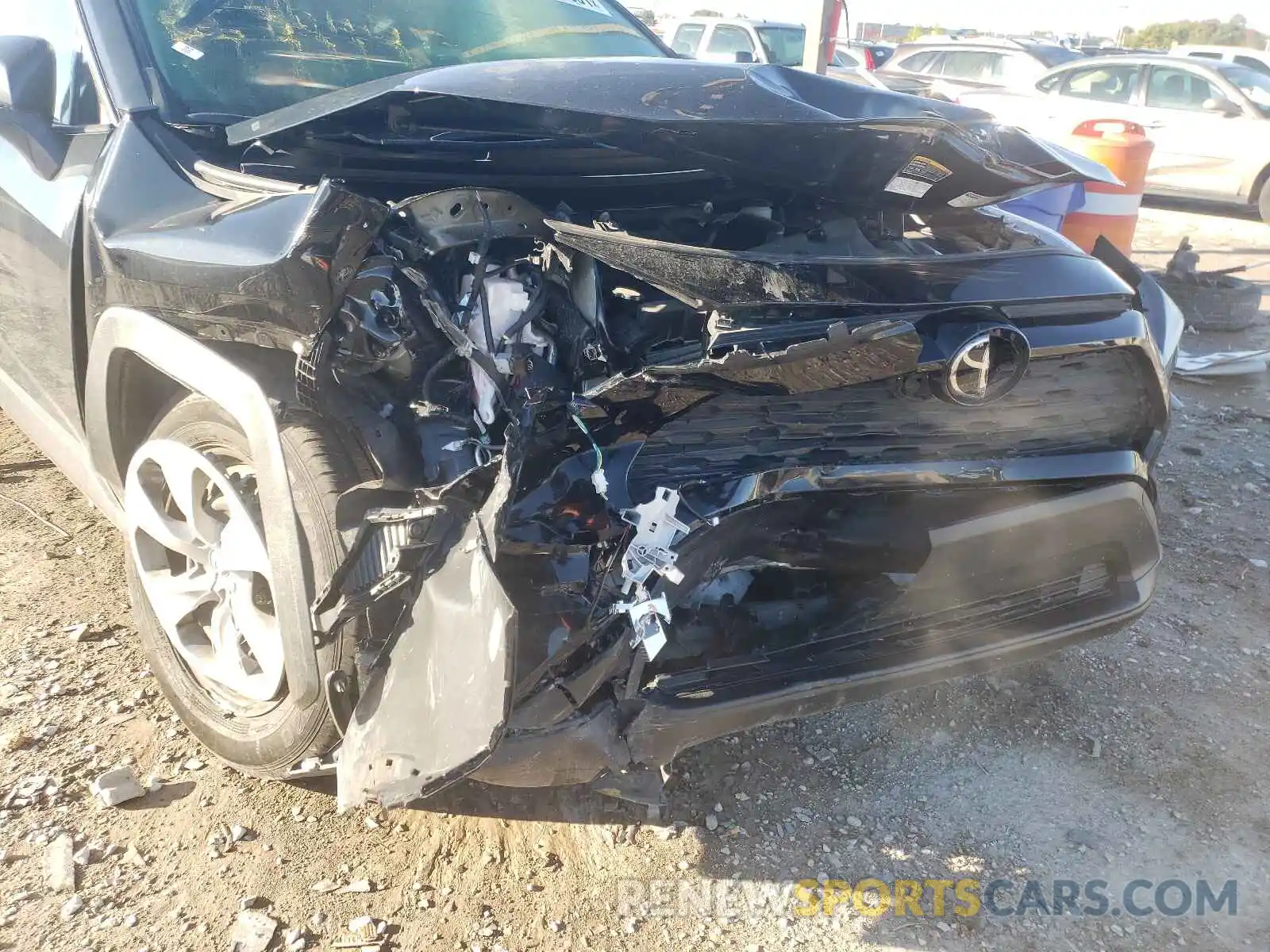 9 Photograph of a damaged car JTMF1RFV9MD072442 TOYOTA RAV4 2021