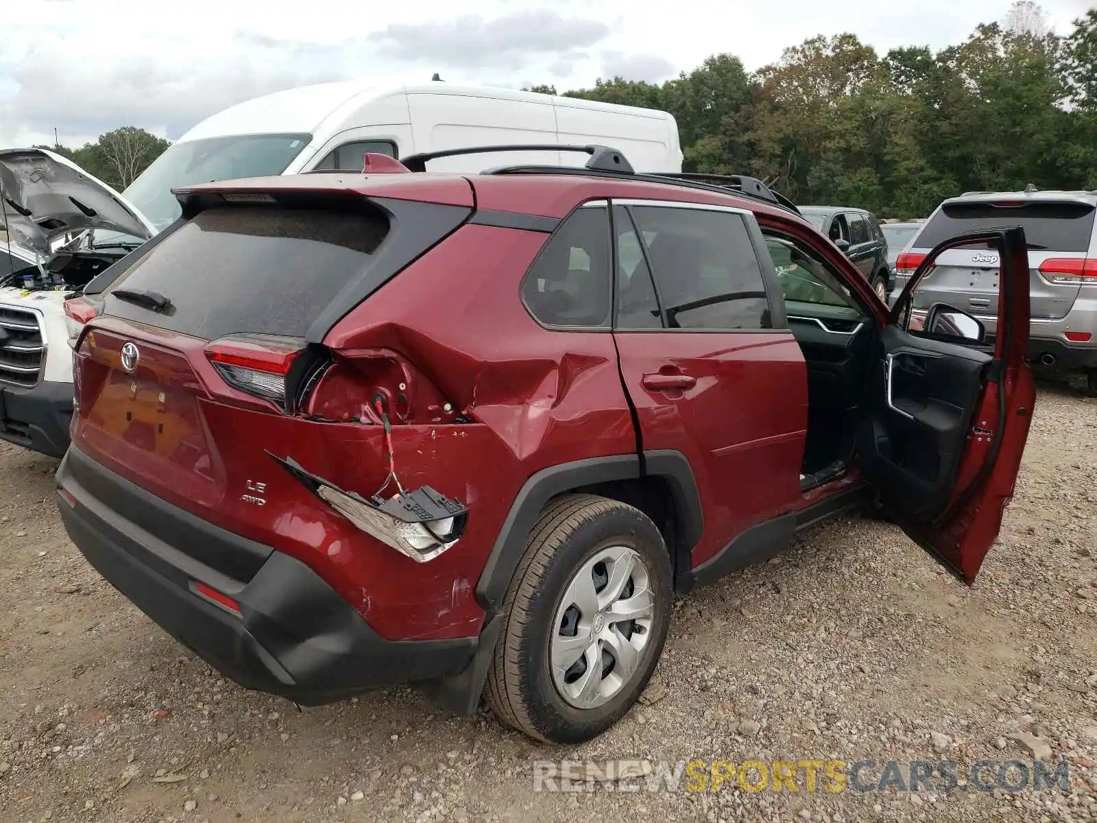 4 Photograph of a damaged car JTMF1RFV9MD078970 TOYOTA RAV4 2021