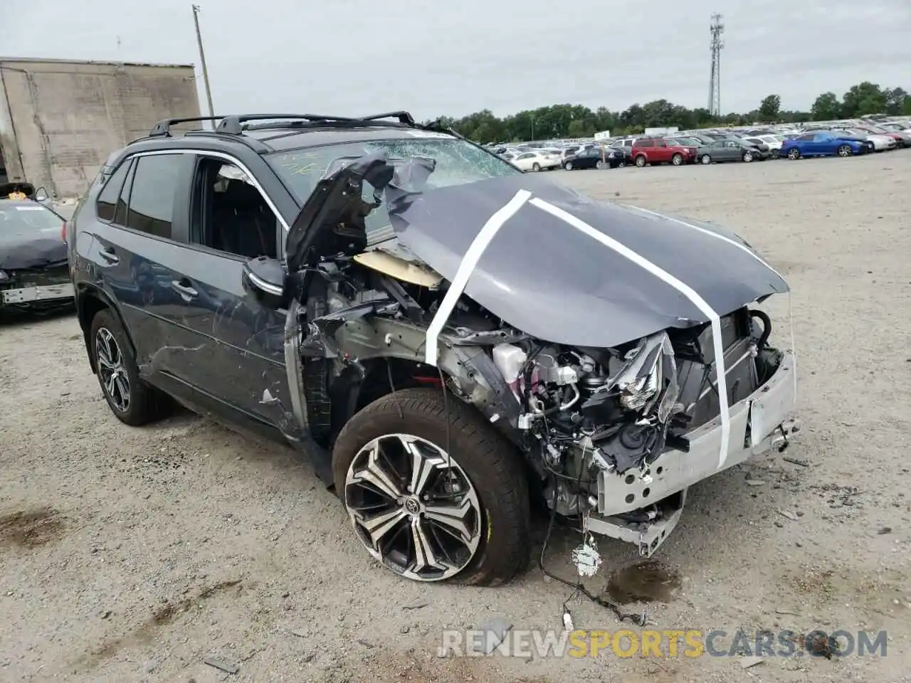 1 Photograph of a damaged car JTMFB3FV5MD068463 TOYOTA RAV4 2021