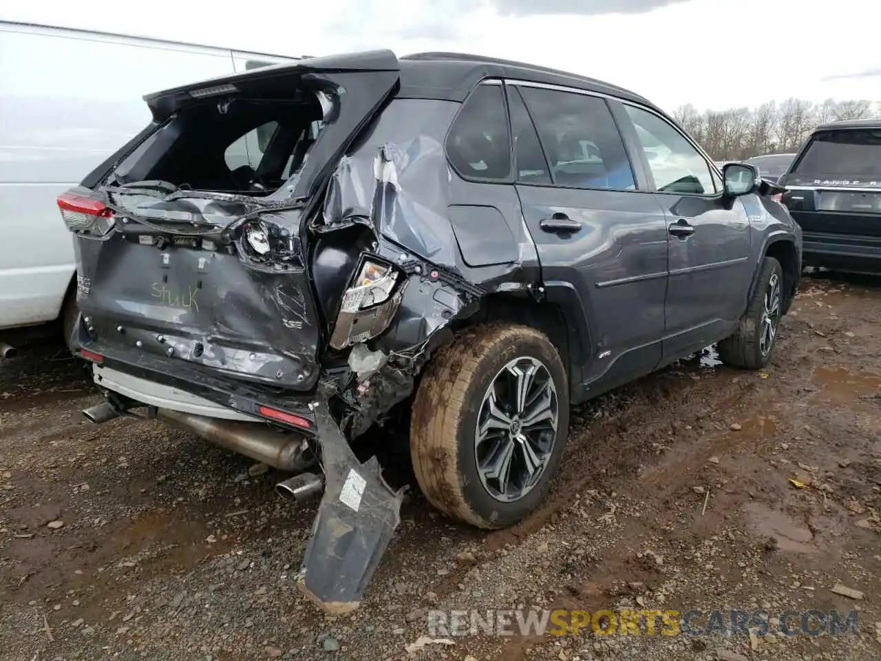 4 Photograph of a damaged car JTMFB3FV6MD065930 TOYOTA RAV4 2021