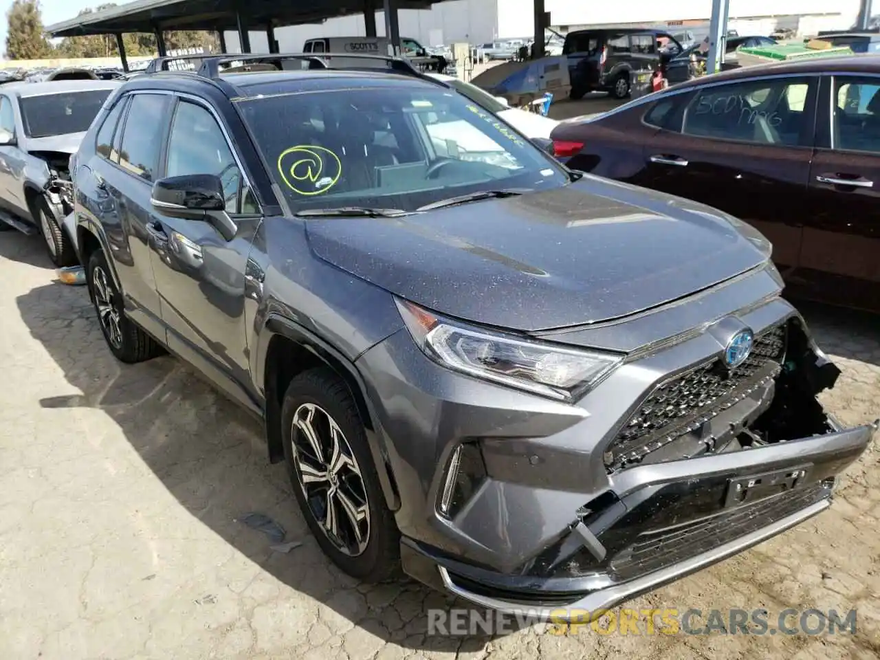 1 Photograph of a damaged car JTMFB3FV9MD009559 TOYOTA RAV4 2021