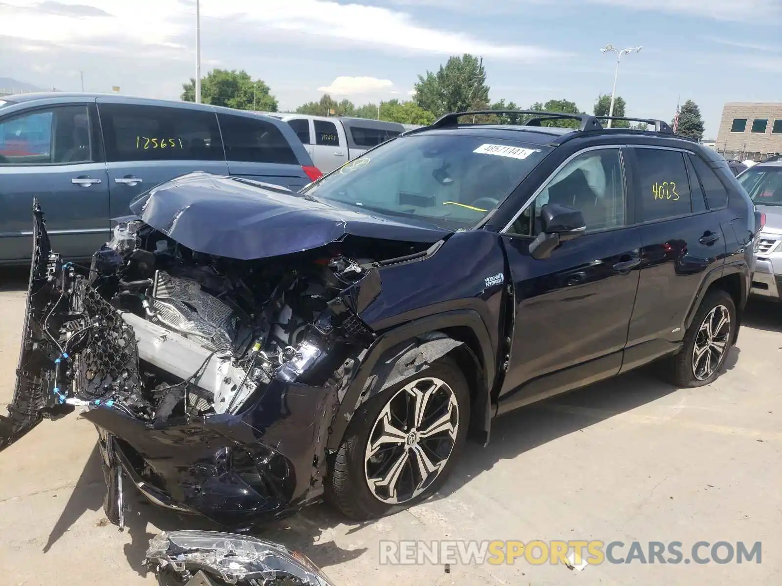 2 Photograph of a damaged car JTMFB3FV9MD026832 TOYOTA RAV4 2021