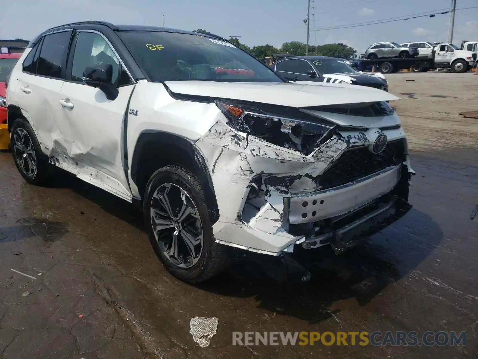 9 Photograph of a damaged car JTMFB3FVXMD010753 TOYOTA RAV4 2021