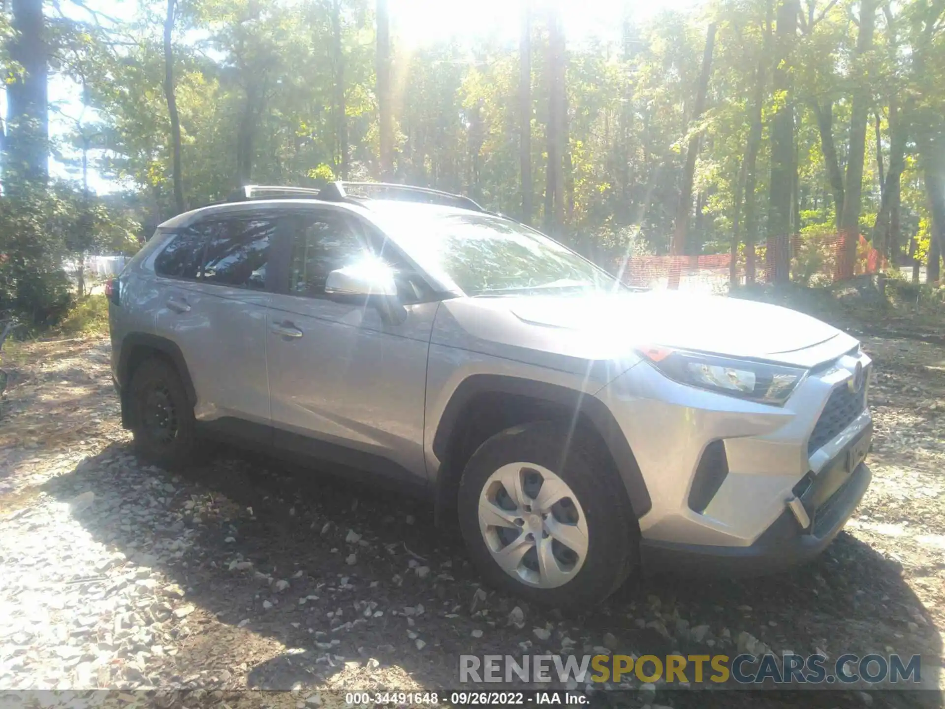 1 Photograph of a damaged car JTMG1RFV1MD071631 TOYOTA RAV4 2021