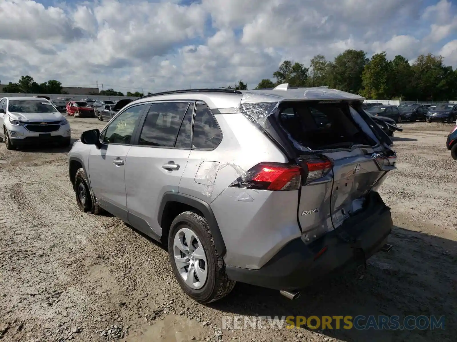 3 Photograph of a damaged car JTMH1RFV0MD070488 TOYOTA RAV4 2021