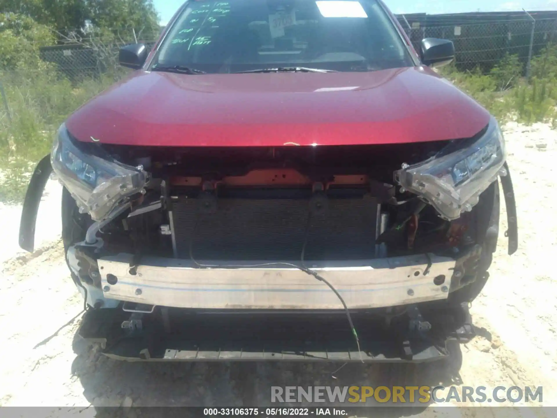 6 Photograph of a damaged car JTMH1RFV0MD522648 TOYOTA RAV4 2021