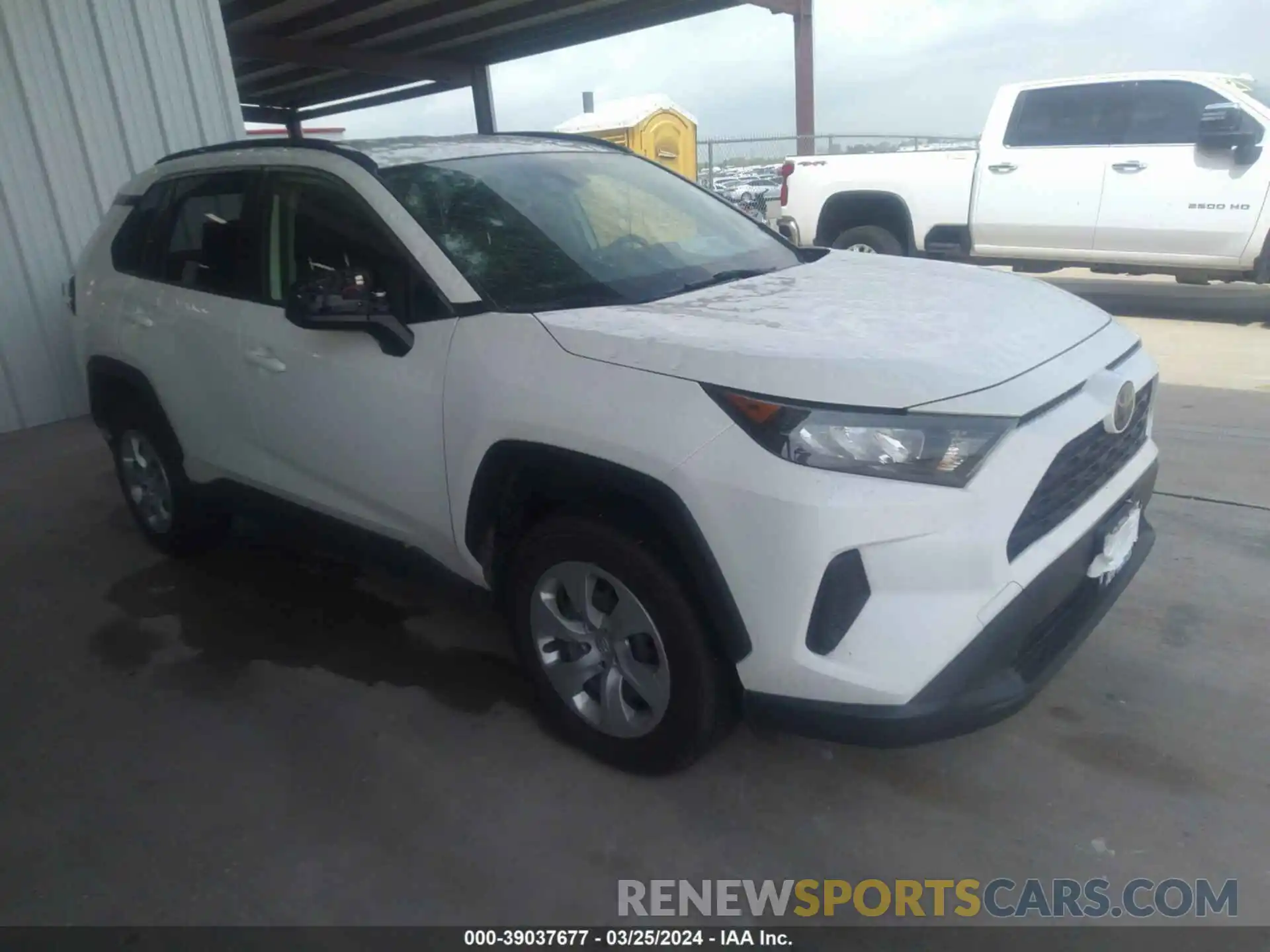 1 Фотография поврежденного автомобиля JTMH1RFV0MD523380 TOYOTA RAV4 2021