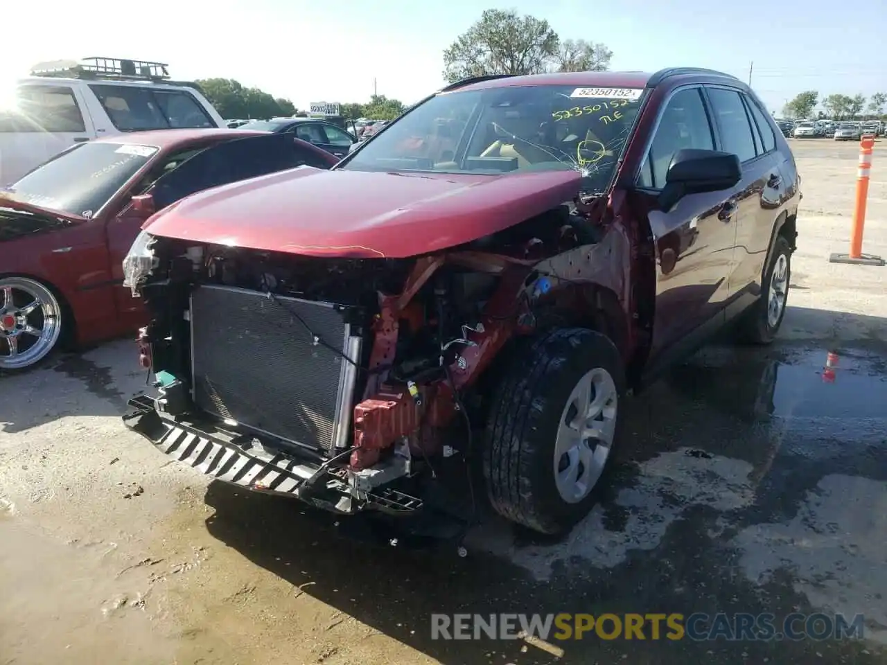 2 Photograph of a damaged car JTMH1RFV1MD069205 TOYOTA RAV4 2021