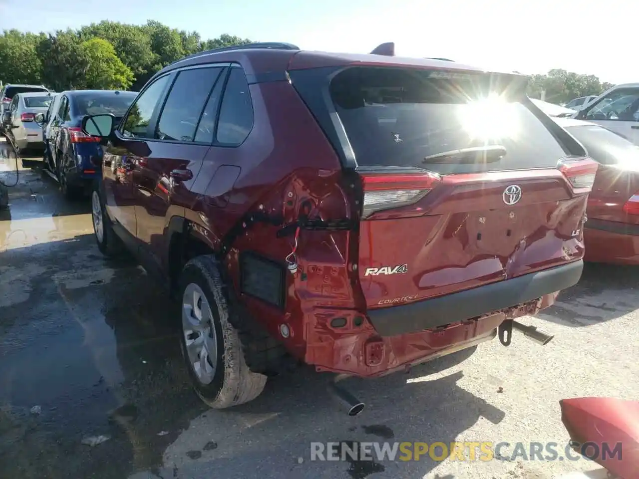 3 Photograph of a damaged car JTMH1RFV1MD069205 TOYOTA RAV4 2021