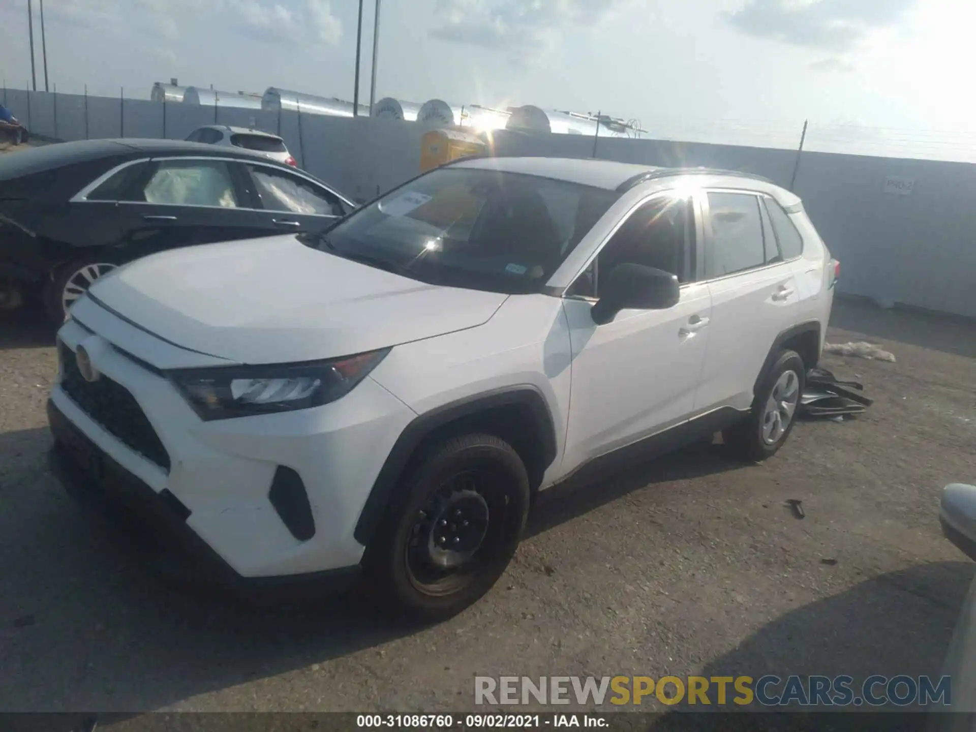 2 Photograph of a damaged car JTMH1RFV1MD069642 TOYOTA RAV4 2021