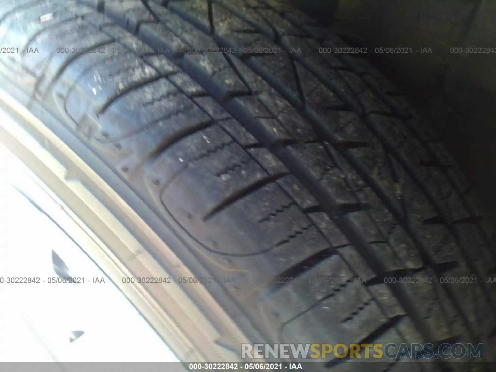 12 Фотография поврежденного автомобиля JTMH1RFV3MD072753 TOYOTA RAV4 2021