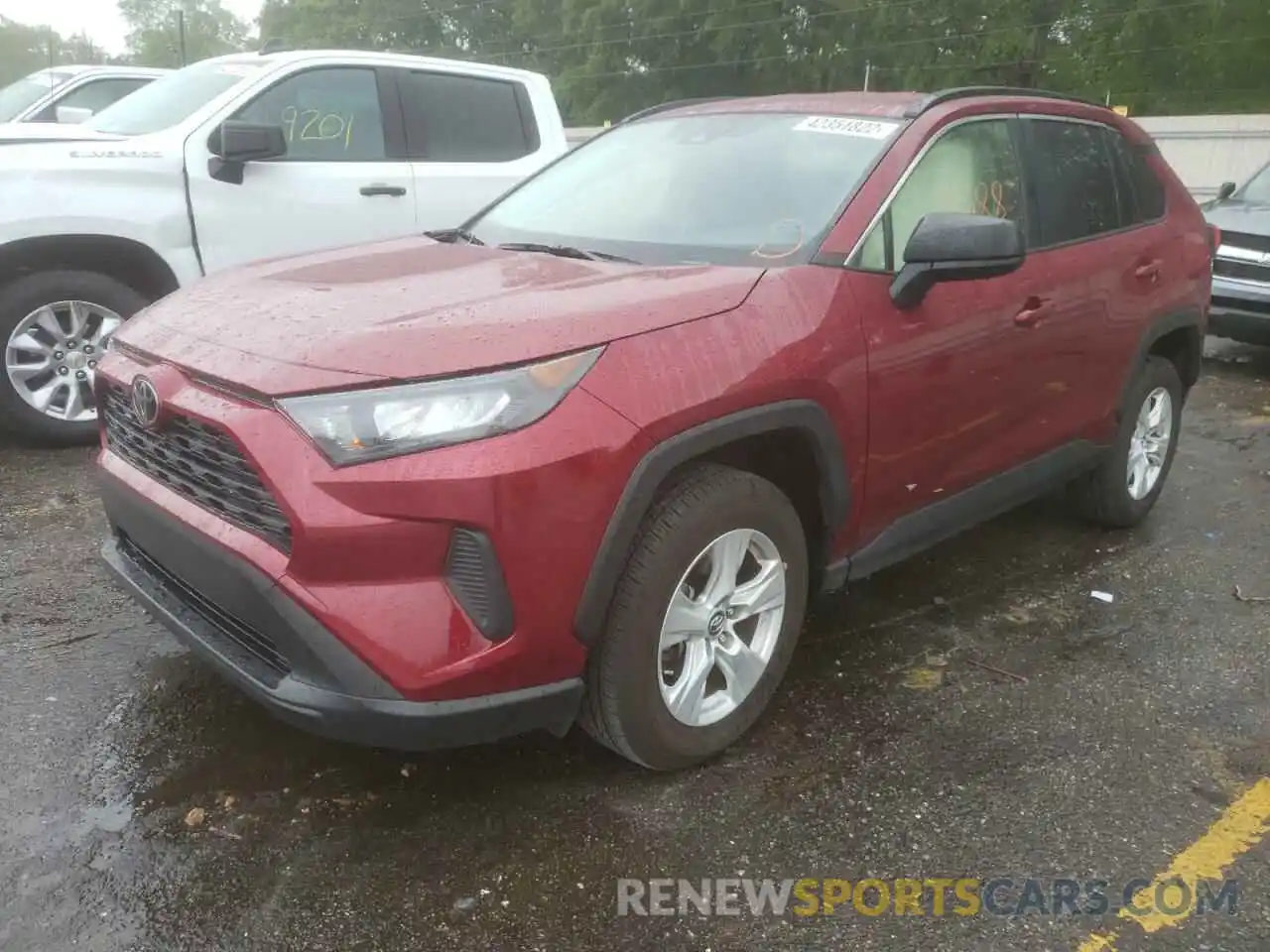 2 Photograph of a damaged car JTMH1RFV5MD065979 TOYOTA RAV4 2021