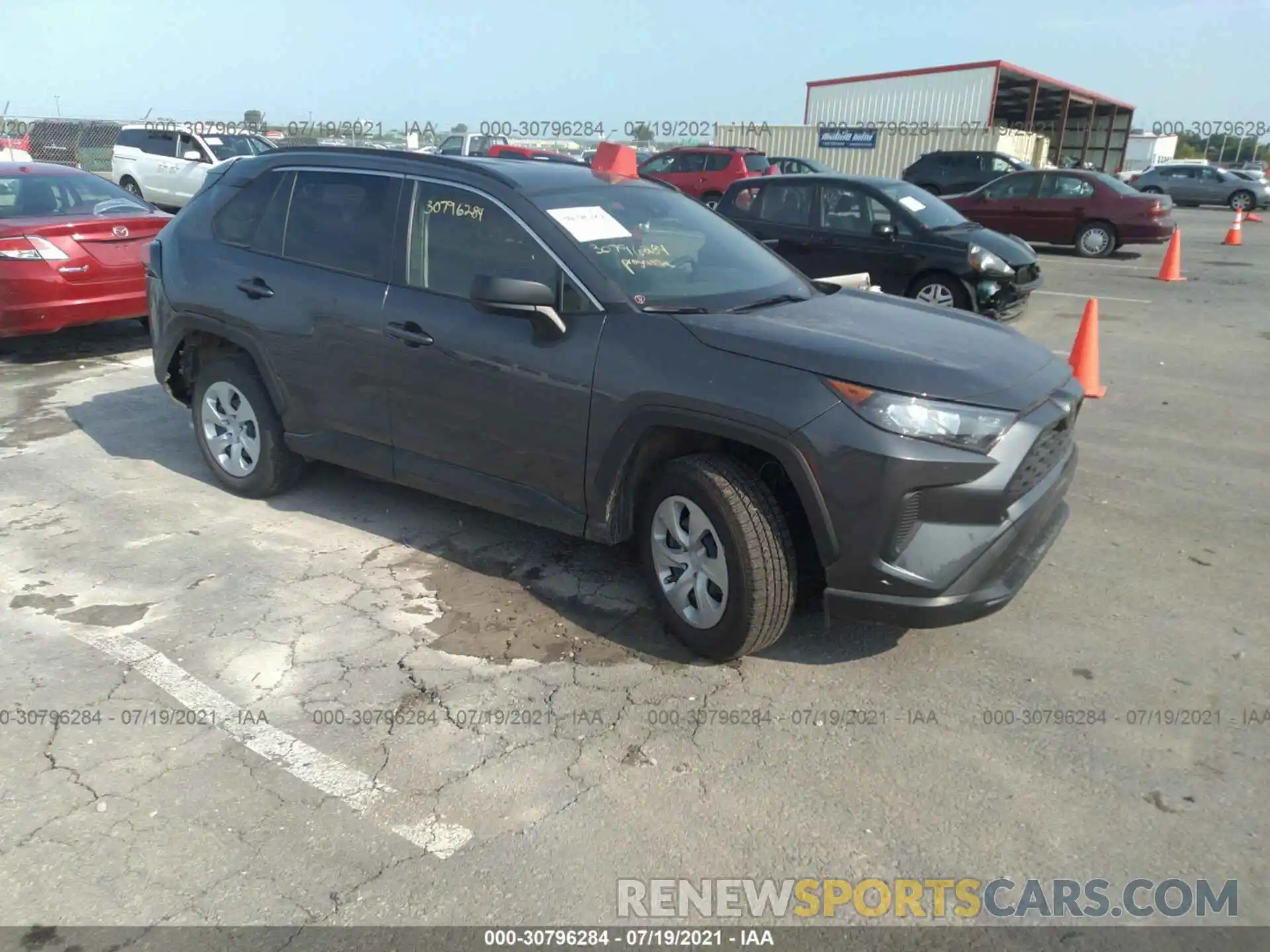 1 Photograph of a damaged car JTMH1RFV7MD065000 TOYOTA RAV4 2021