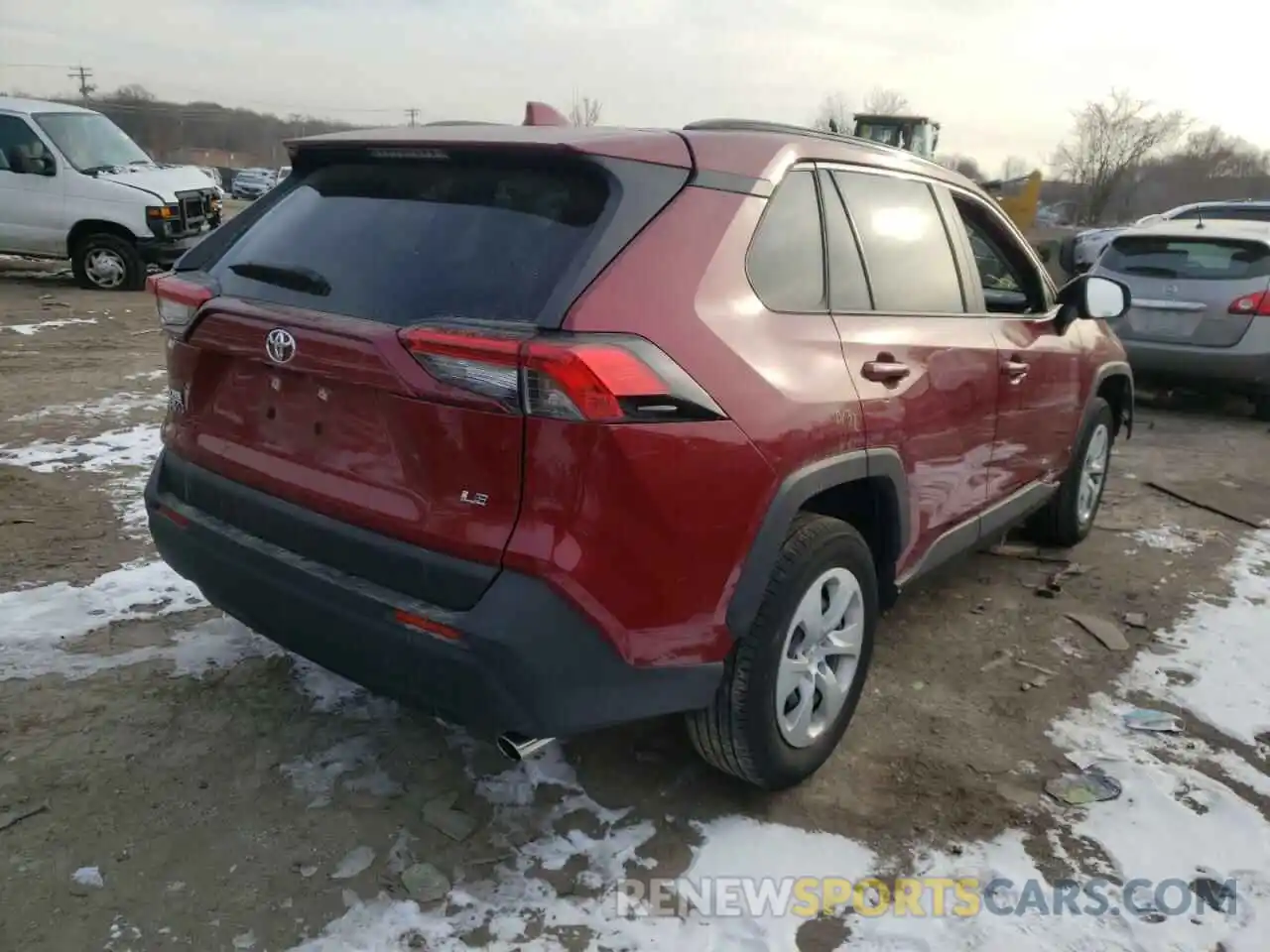 4 Photograph of a damaged car JTMK1RFV5MD064546 TOYOTA RAV4 2021