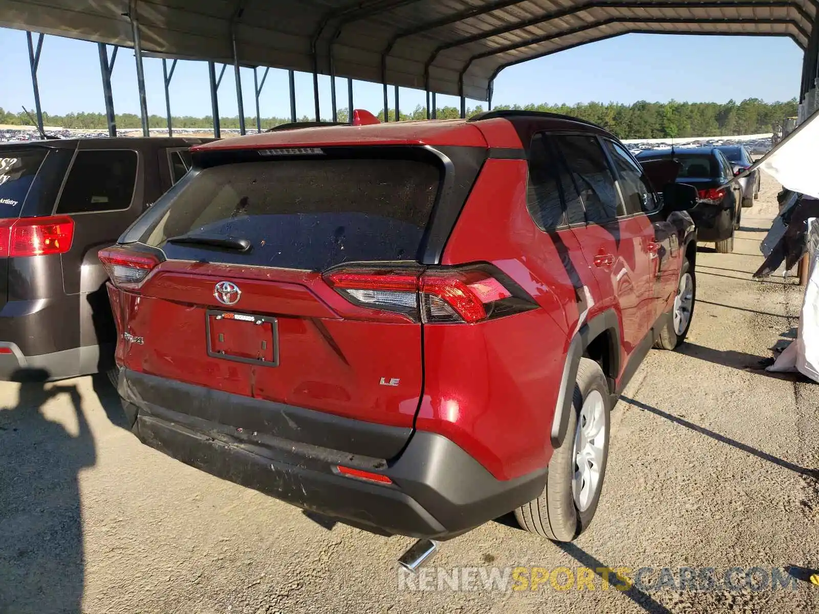 4 Photograph of a damaged car JTMK1RFV9MD071144 TOYOTA RAV4 2021