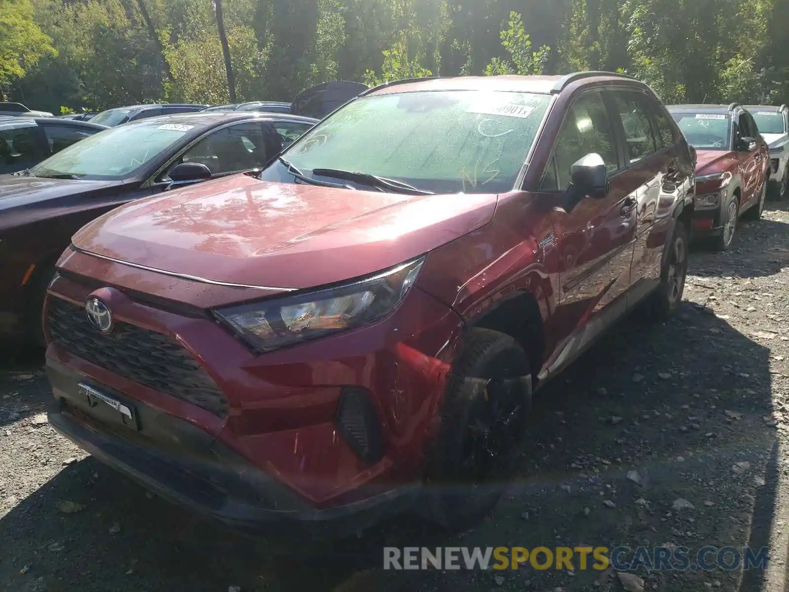 2 Photograph of a damaged car JTML6RFV1MD013213 TOYOTA RAV4 2021