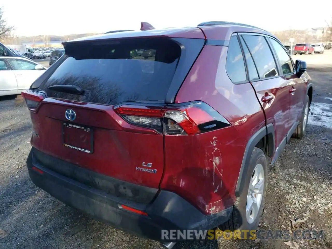 4 Photograph of a damaged car JTML6RFV3MD014511 TOYOTA RAV4 2021