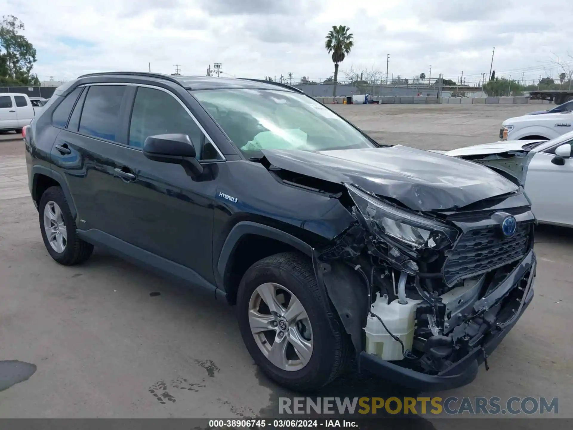 1 Photograph of a damaged car JTML6RFV6MD007245 TOYOTA RAV4 2021