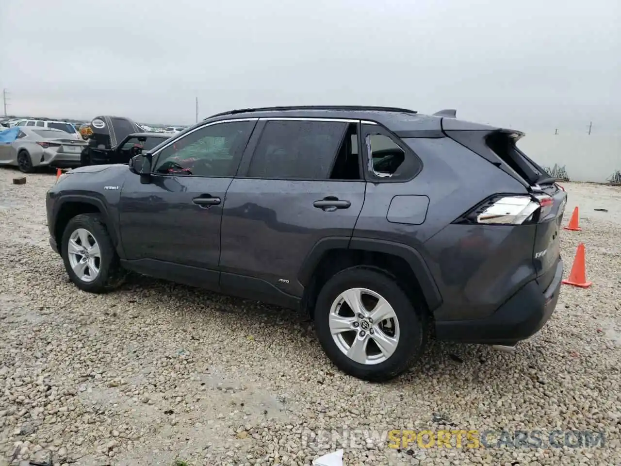 2 Фотография поврежденного автомобиля JTMLWRFV4MD133636 TOYOTA RAV4 2021