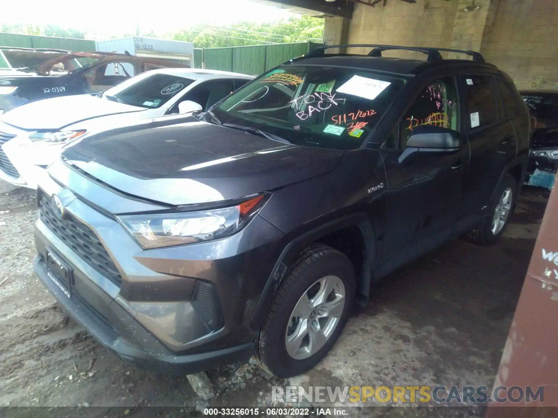 2 Фотография поврежденного автомобиля JTMLWRFV6MD136036 TOYOTA RAV4 2021