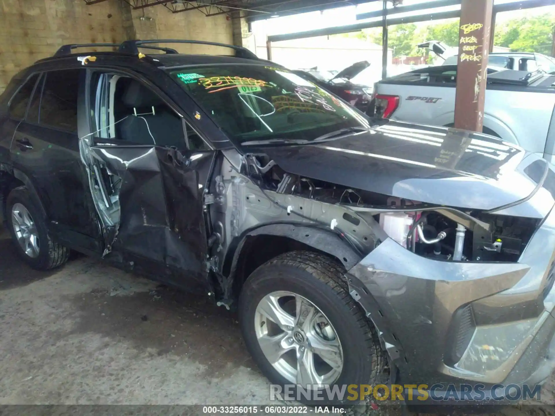 6 Photograph of a damaged car JTMLWRFV6MD136036 TOYOTA RAV4 2021