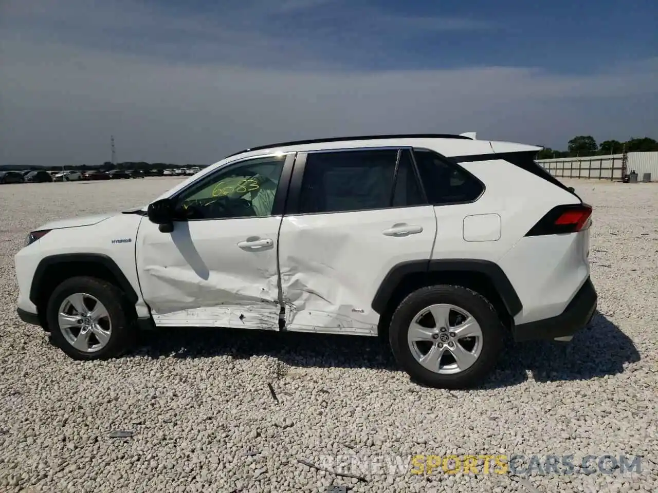 9 Photograph of a damaged car JTMLWRFV7MD129225 TOYOTA RAV4 2021