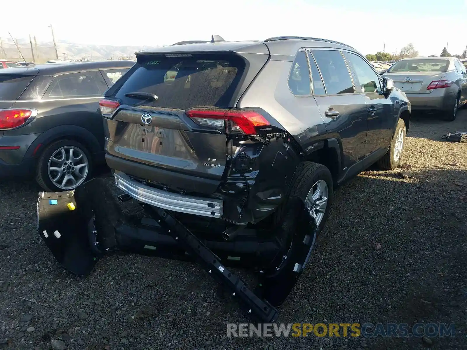 4 Photograph of a damaged car JTMM6RFV8MD015335 TOYOTA RAV4 2021