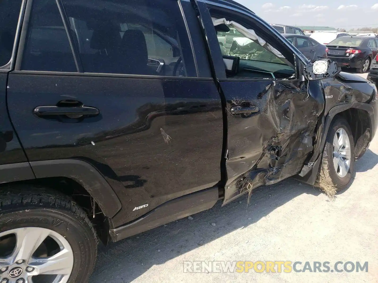 9 Photograph of a damaged car JTMM6RFVXMD020844 TOYOTA RAV4 2021