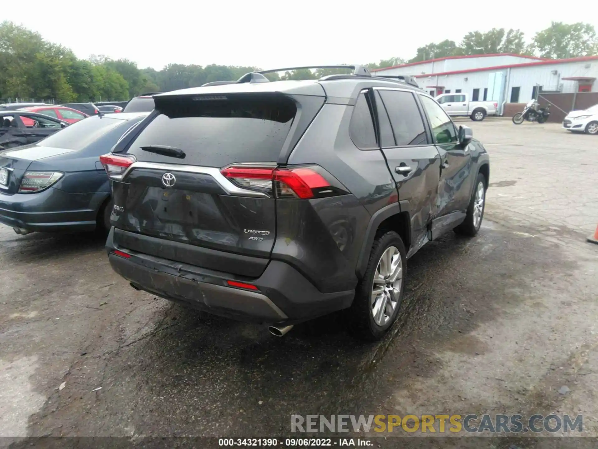 4 Photograph of a damaged car JTMN1RFV0MD078996 TOYOTA RAV4 2021