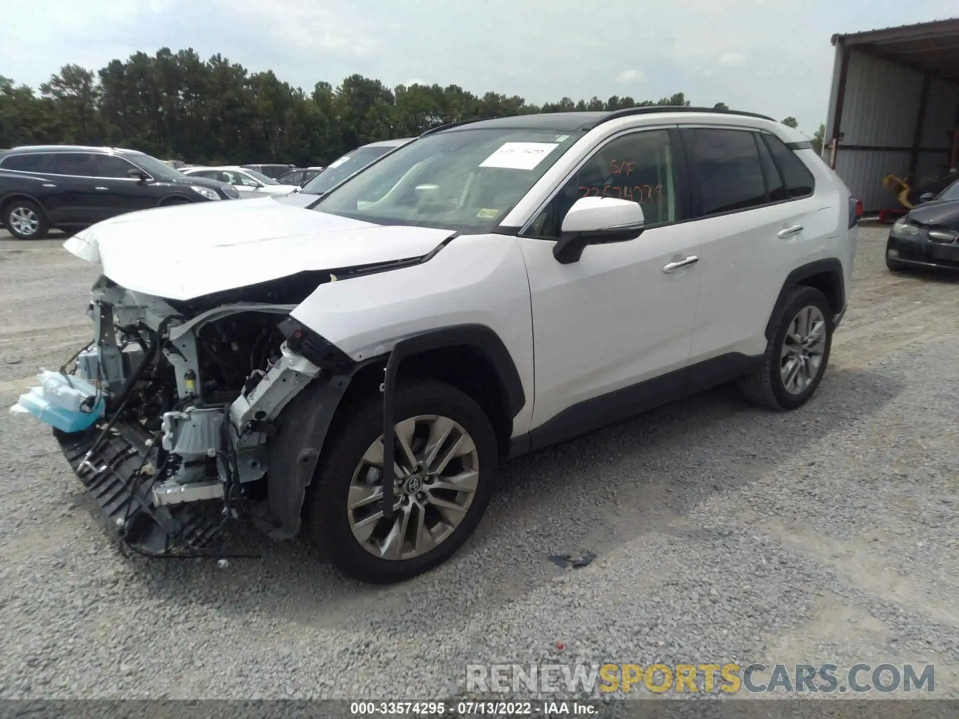 2 Photograph of a damaged car JTMN1RFV1MD070521 TOYOTA RAV4 2021