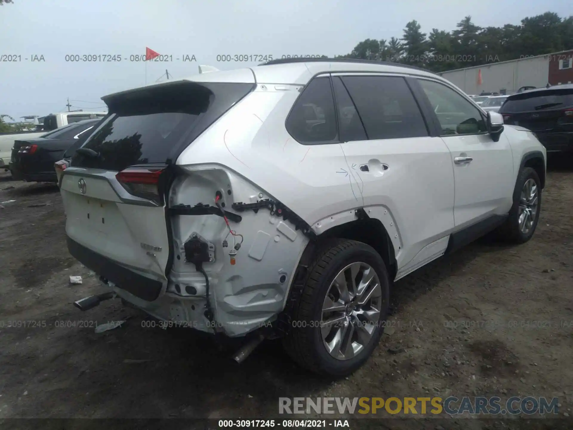 4 Photograph of a damaged car JTMN1RFV1MJ039769 TOYOTA RAV4 2021