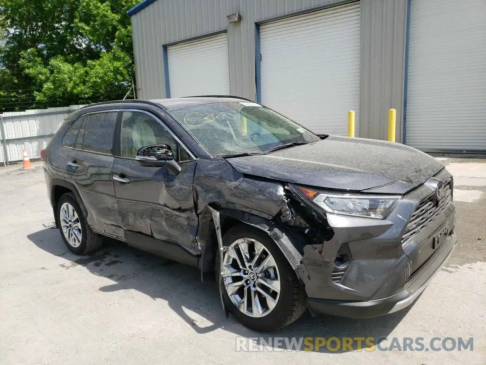 1 Photograph of a damaged car JTMN1RFV3MD071685 TOYOTA RAV4 2021