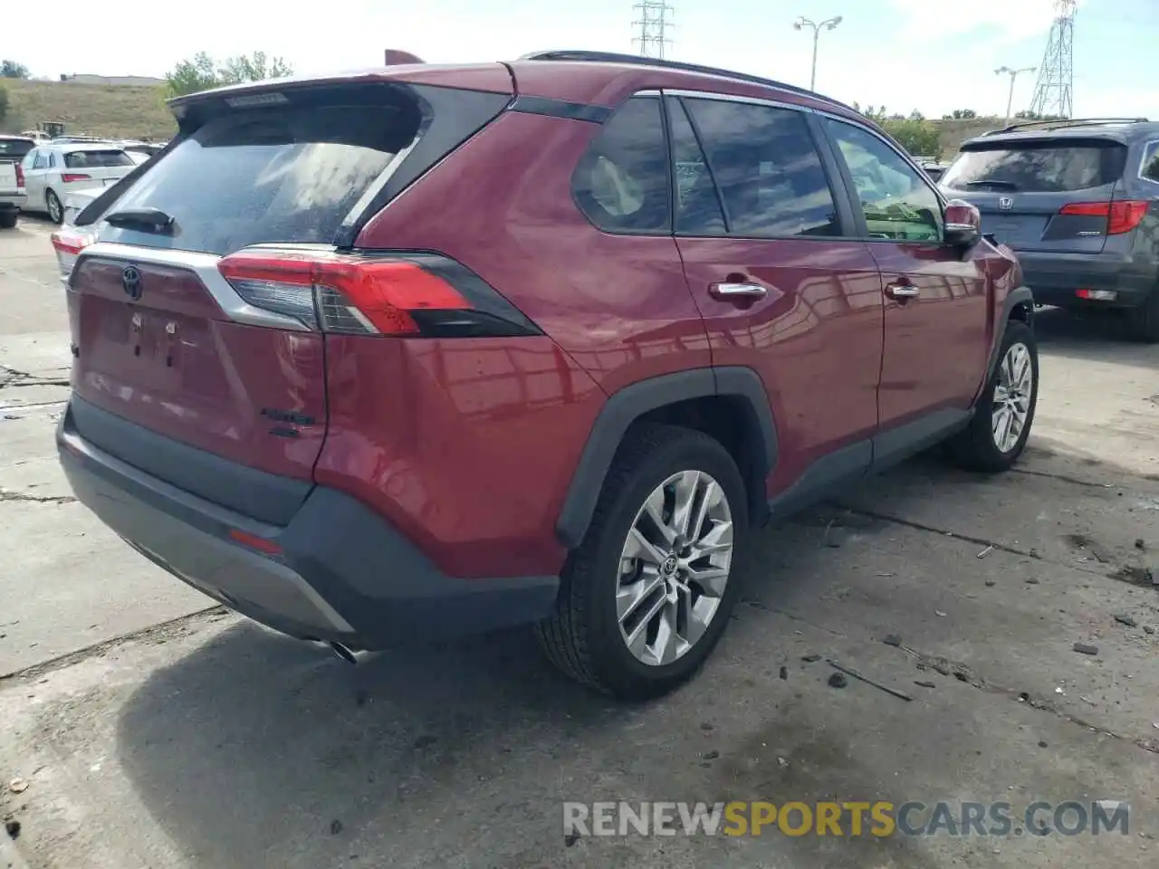 4 Photograph of a damaged car JTMN1RFV3MD074022 TOYOTA RAV4 2021