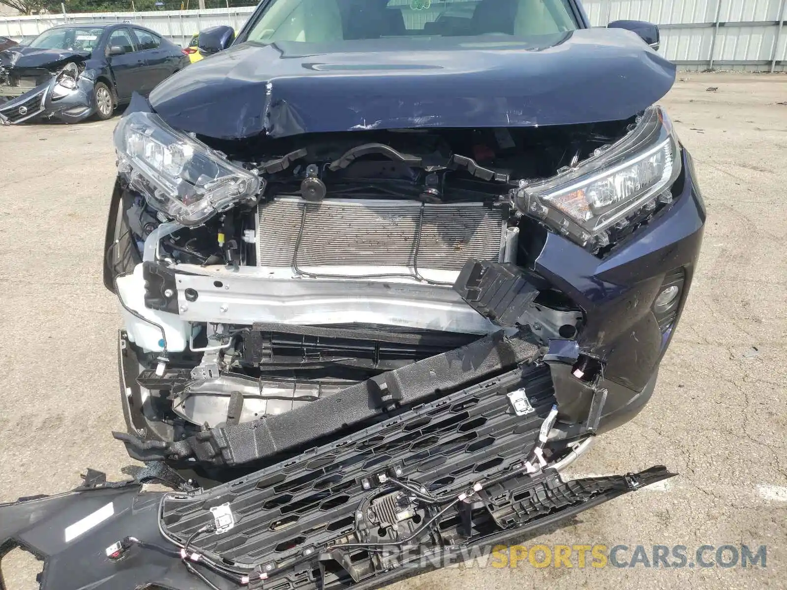 9 Photograph of a damaged car JTMN1RFV3MD078118 TOYOTA RAV4 2021