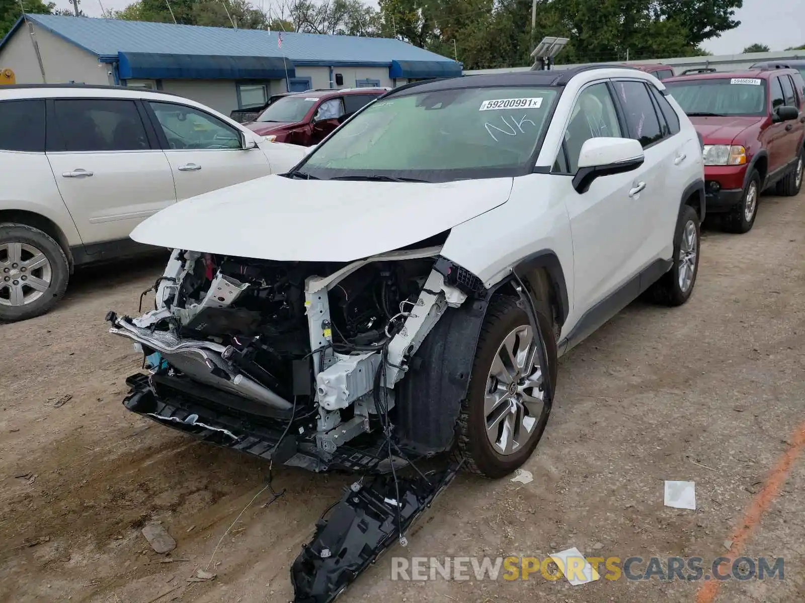 2 Photograph of a damaged car JTMN1RFV4MD070416 TOYOTA RAV4 2021