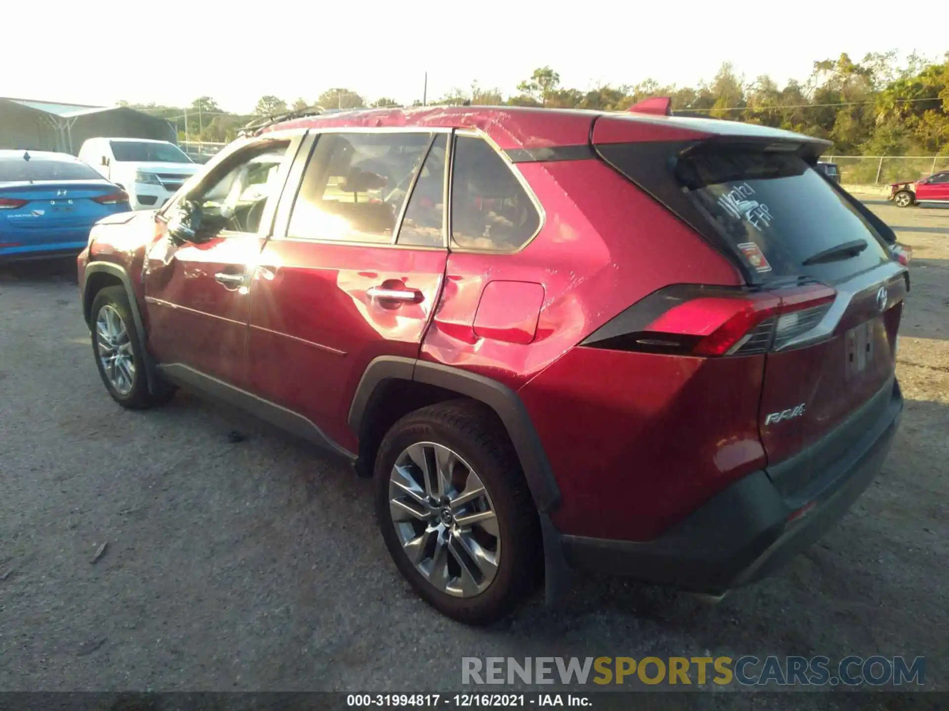 3 Photograph of a damaged car JTMN1RFV6MD074290 TOYOTA RAV4 2021